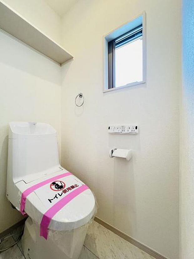 ほっと安らげるトイレ空間です。