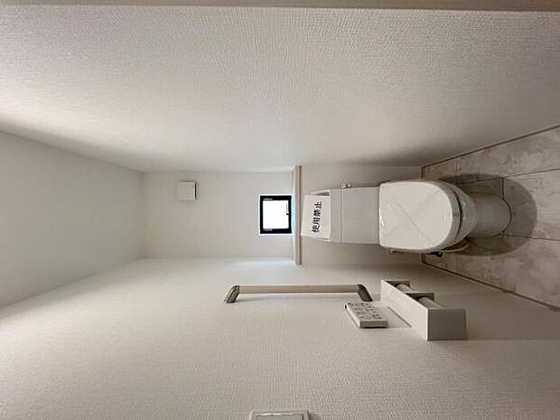 ほっと安らげるトイレ空間です。