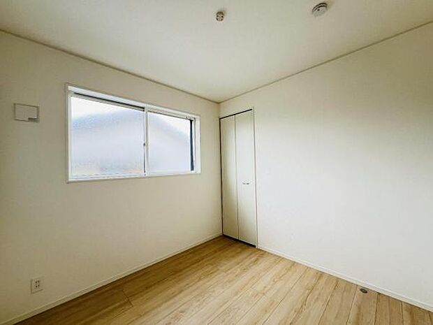子供部屋にもちょうど良い大きさのお部屋です。