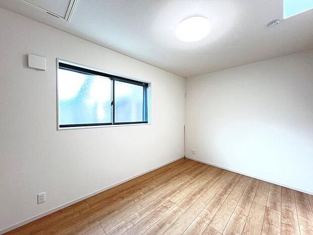 寝室にもご利用いただける居室スペースです。