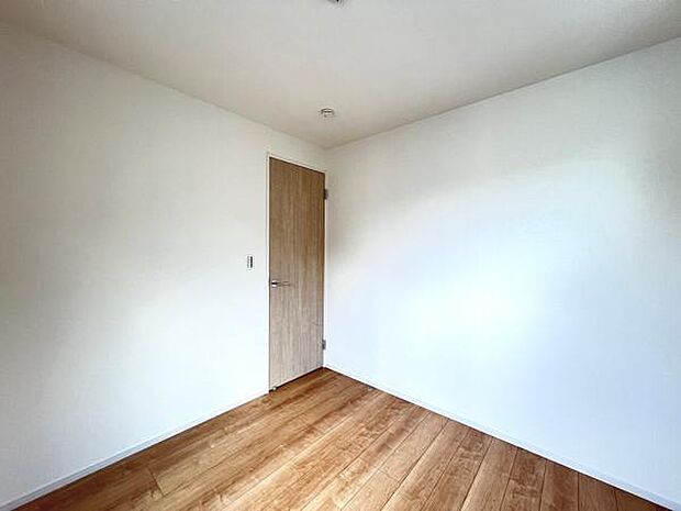 子供部屋にもちょうど良い大きさのお部屋です。