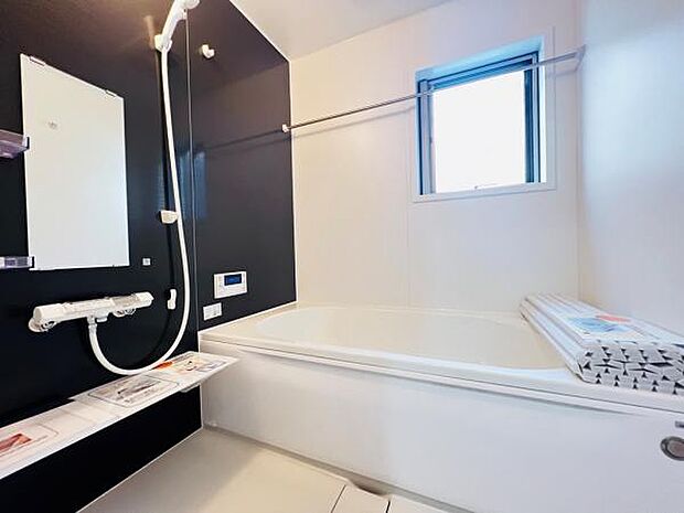 お風呂でほっとひといき。1日の疲れを癒しましょう。