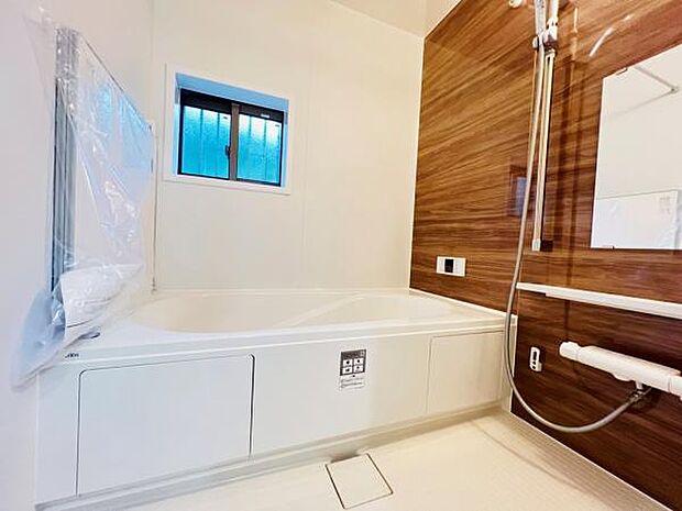 お風呂でほっとひといき。1日の疲れを癒しましょう。