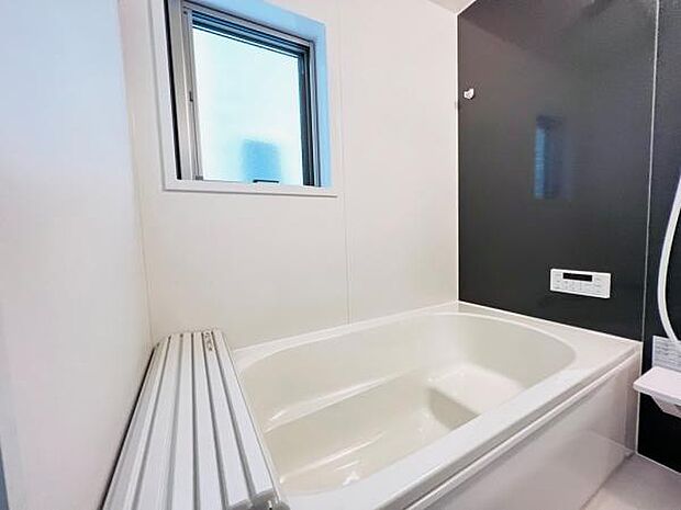 お風呂でほっとひといき。1日の疲れを癒しましょう。