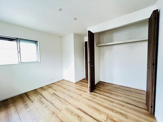 子供部屋や趣味の部屋など用途に合わせてお使いいただけます。