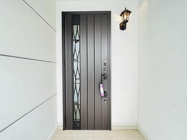 いつも気持ちよくご家族を迎えられる玄関です。