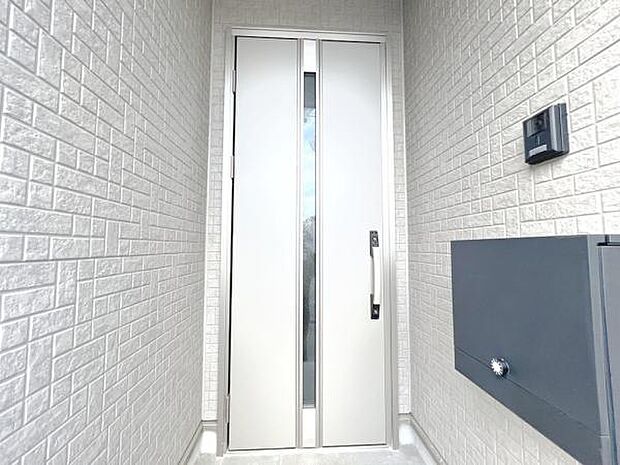 いつも気持ちよくご家族を迎えられる玄関です。