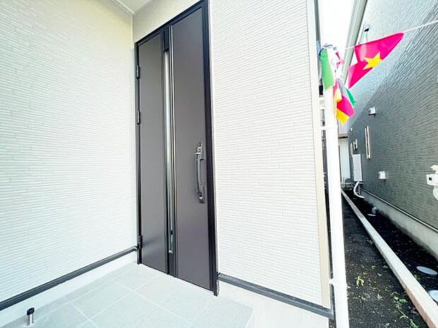 いつも気持ちよくご家族を迎えられる玄関です。