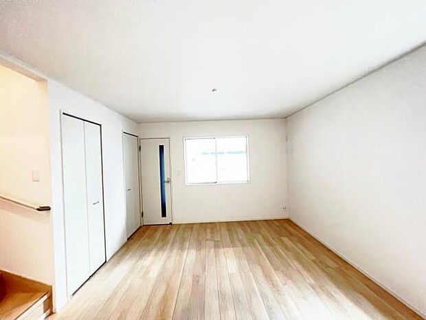 ご家族の温かい時間を演出するダイニングスペースです。