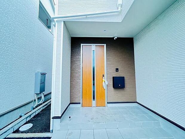 いつも気持ちよくご家族を迎えられる玄関です。