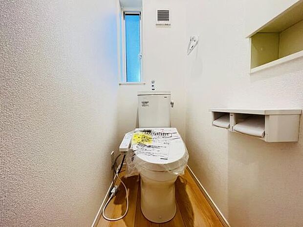 ほっと安らげるトイレ空間です。