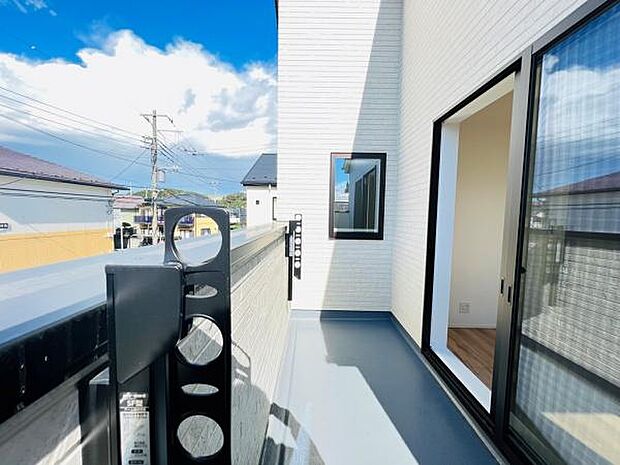 お洗濯ものを気持ち良く太陽の光で干せるのが嬉しいですね。