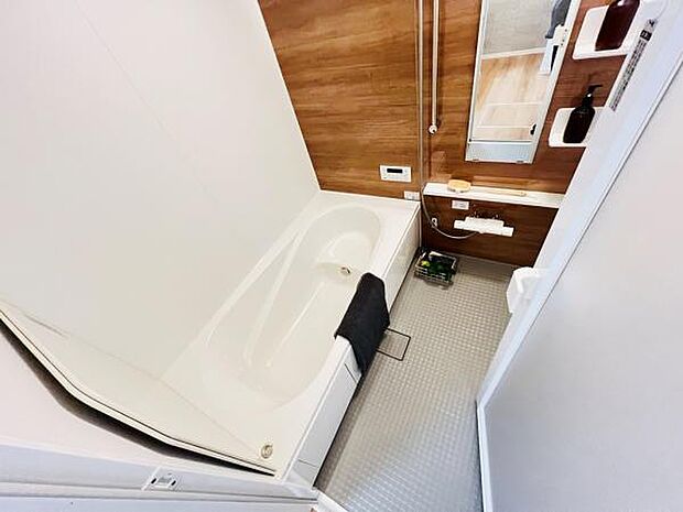 お風呂でほっとひといき。1日の疲れを癒しましょう。