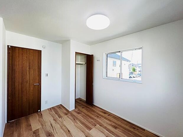 子供部屋にもちょうど良い大きさのお部屋です。