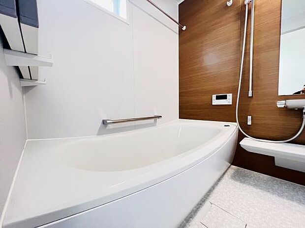 お風呂でほっとひといき。1日の疲れを癒しましょう。