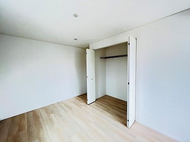 子供部屋や趣味の部屋など用途に合わせてお使いいただけます。