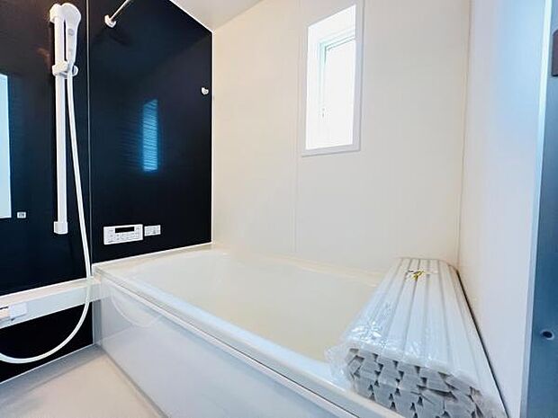 お風呂でほっとひといき。1日の疲れを癒しましょう。