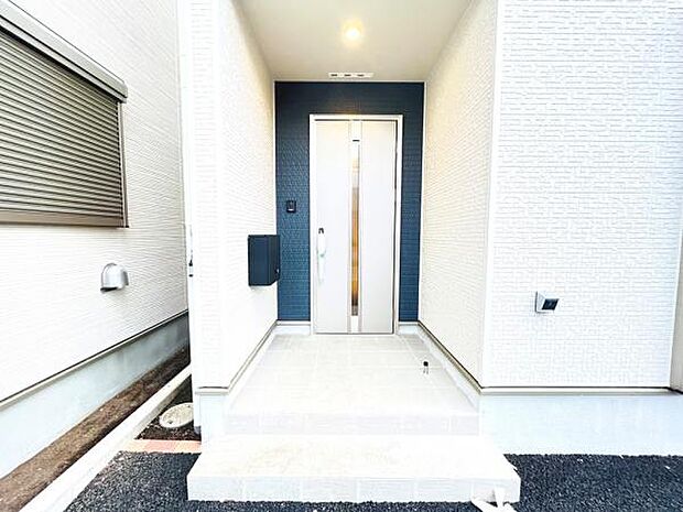 いつも気持ちよくご家族を迎えられる玄関です。