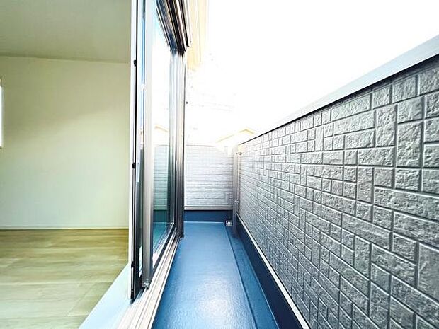 お洗濯ものを気持ち良く太陽の光で干せるのが嬉しいですね。