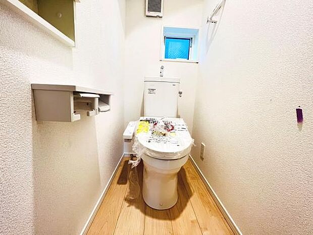ほっと安らげるトイレ空間です。