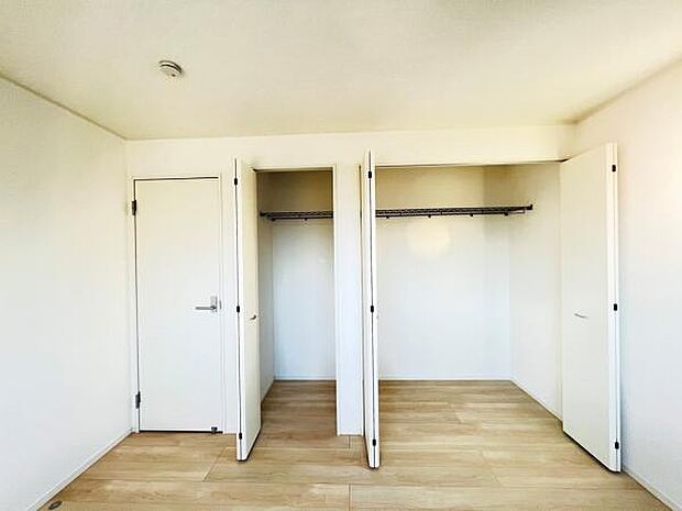 子供部屋や趣味の部屋など用途に合わせてお使いいただけます。