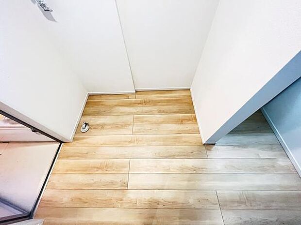 脱衣所は小さなお子様がいるご家庭にも重宝されます。