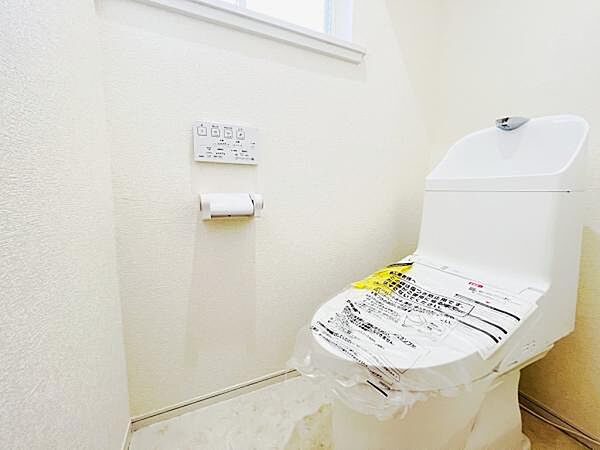 ほっと安らげるトイレ空間です。