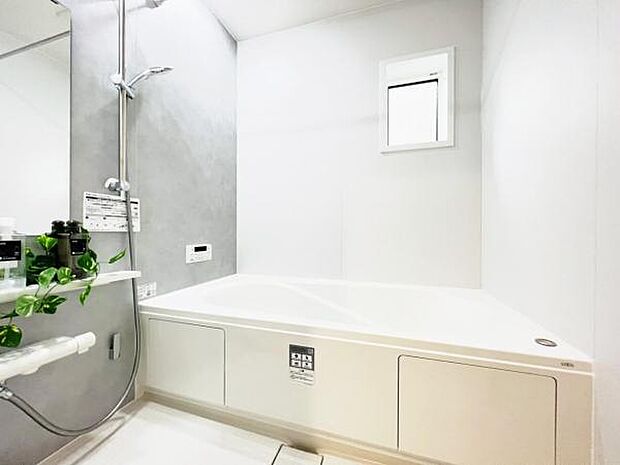 お風呂でほっとひといき。1日の疲れを癒しましょう。