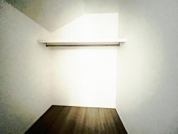 ご家族でお使いいただけるファミリークロークです。