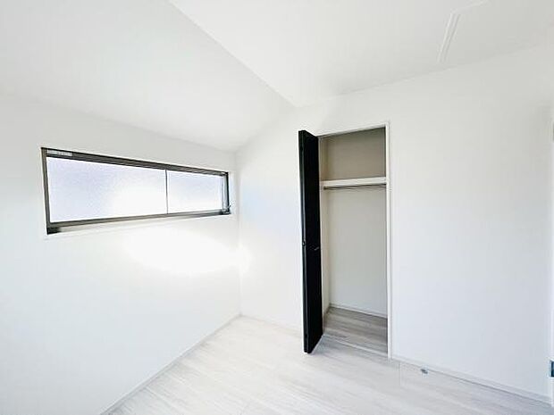 子供部屋や趣味の部屋など用途に合わせてお使いいただけます。