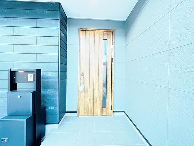 いつも気持ちよくご家族を迎えられる玄関です。