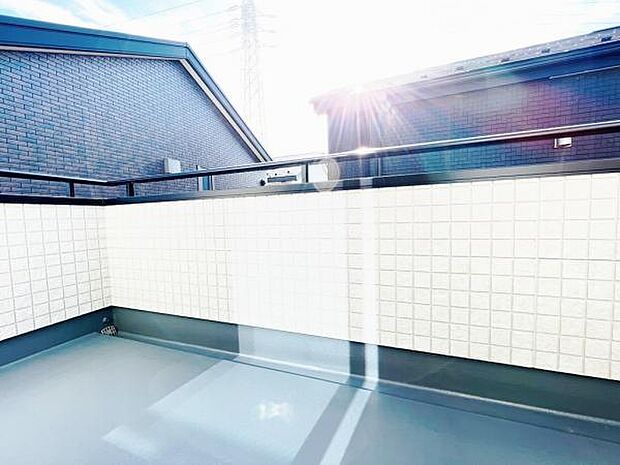 お洗濯ものを気持ち良く太陽の光で干せるのが嬉しいですね。