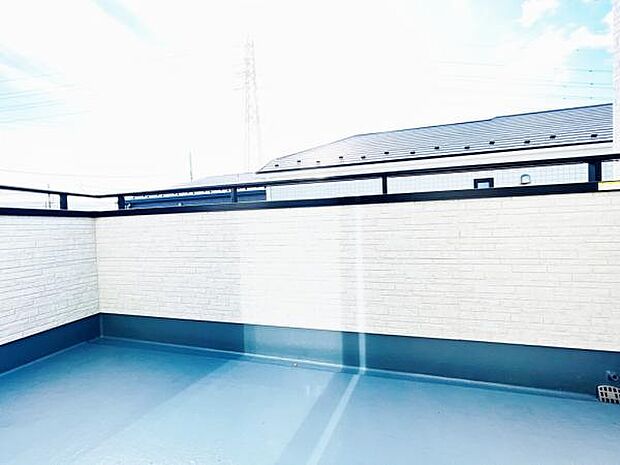 お洗濯ものを気持ち良く太陽の光で干せるのが嬉しいですね。