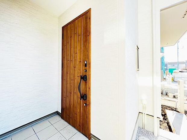 いつも気持ちよくご家族を迎えられる玄関です。