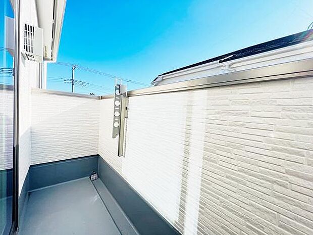 お洗濯ものを気持ち良く太陽の光で干せるのが嬉しいですね。