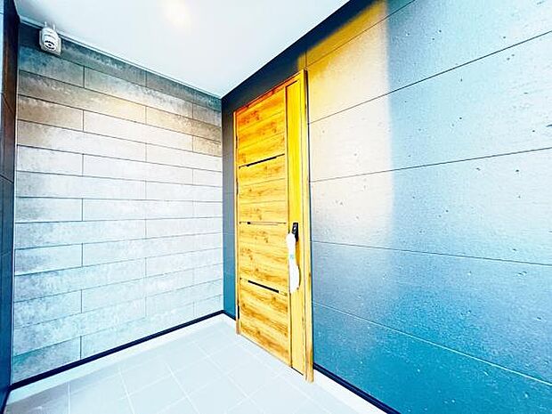 いつも気持ちよくご家族を迎えられる玄関です。