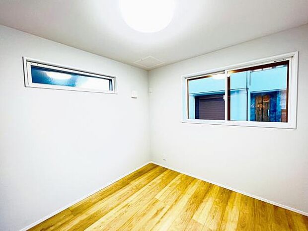子供部屋にもちょうど良い大きさのお部屋です。