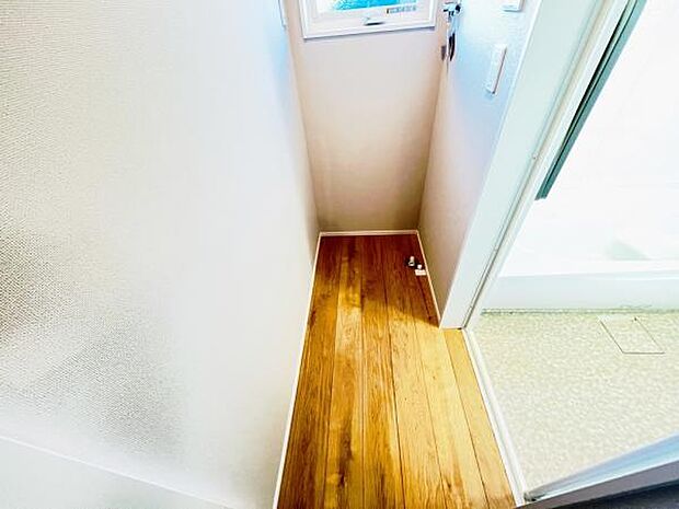 脱衣所は小さなお子様がいるご家庭にも重宝されます。