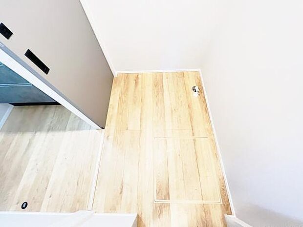 脱衣所は小さなお子様がいるご家庭にも重宝されます。