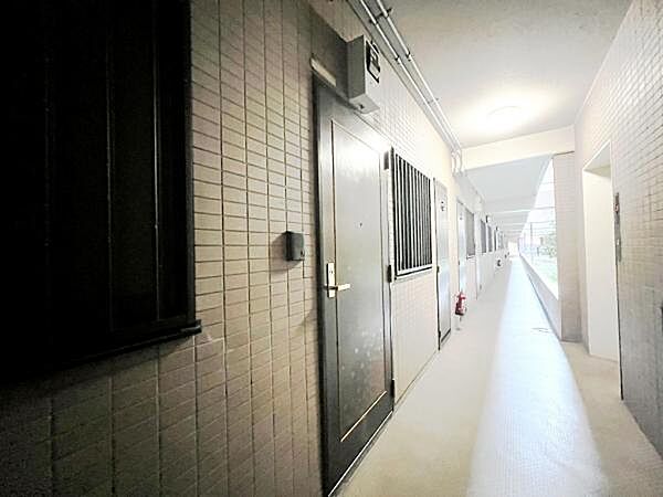 いつも気持ちよくご家族を迎えられる玄関です。