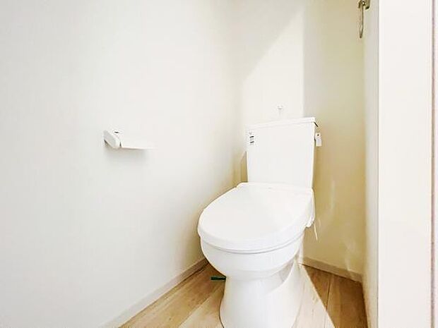 ほっと安らげるトイレ空間です。