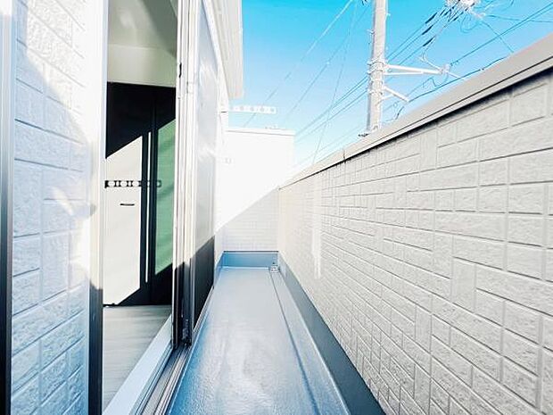 お洗濯ものを気持ち良く太陽の光で干せるのが嬉しいですね。