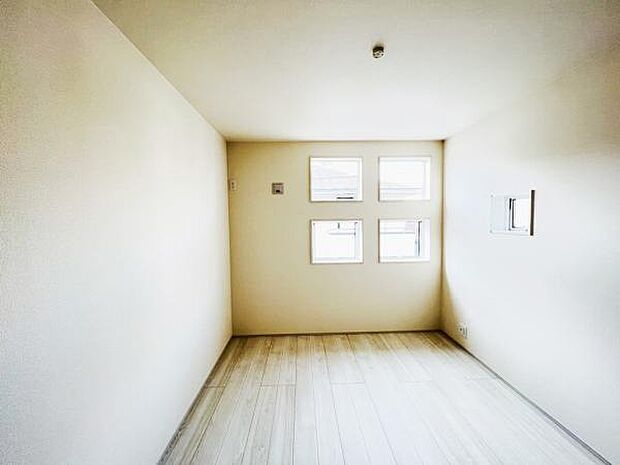 子供部屋にもちょうど良い大きさのお部屋です。