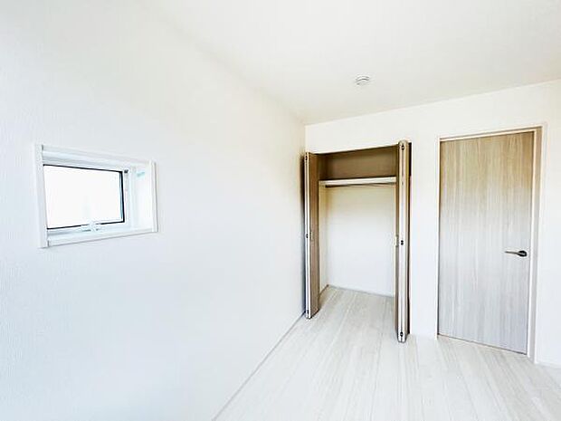 子供部屋や趣味の部屋など用途に合わせてお使いいただけます。