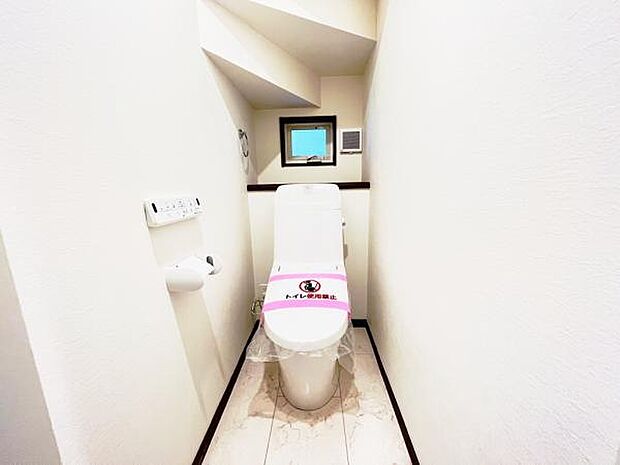 ほっと安らげるトイレ空間です。