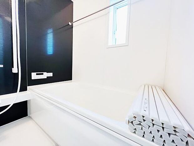 お風呂でほっとひといき。1日の疲れを癒しましょう。