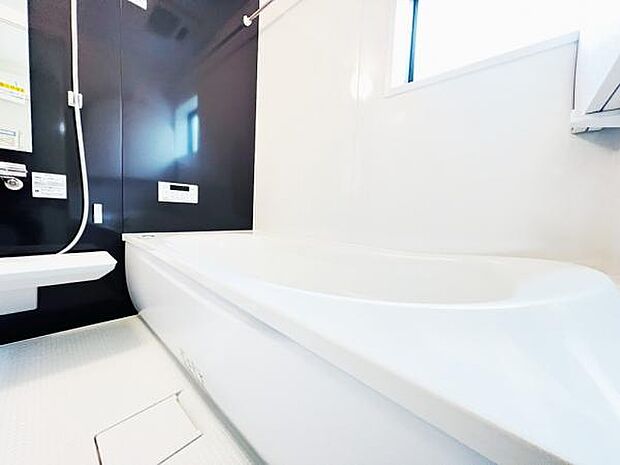 お風呂でほっとひといき。1日の疲れを癒しましょう。