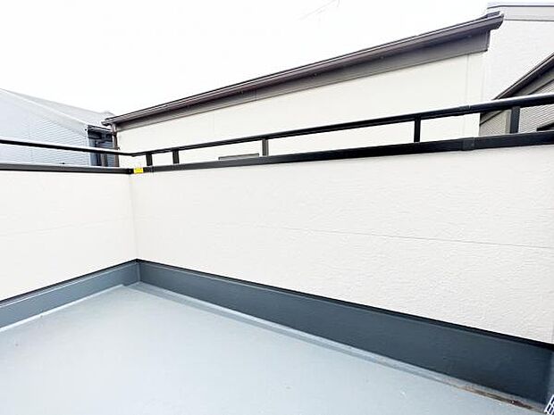 お洗濯ものを気持ち良く太陽の光で干せるのが嬉しいですね。