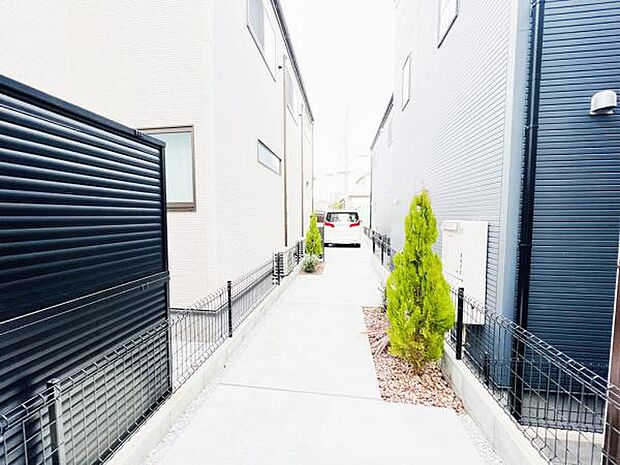 お庭スペースは、ガーデニングやお子様との外遊びなど多彩な用途でお楽しみいただけます。