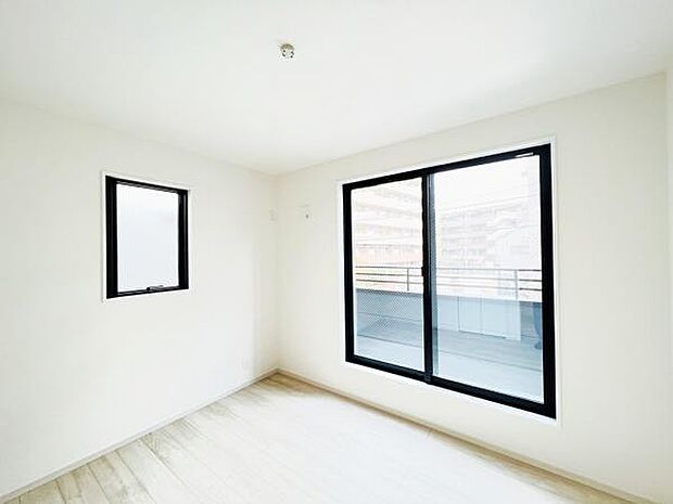 子供部屋にもちょうど良い大きさのお部屋です。
